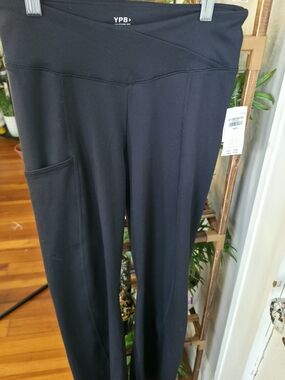 abercrombie kids Black High-Waist Leggings with Side Pocket